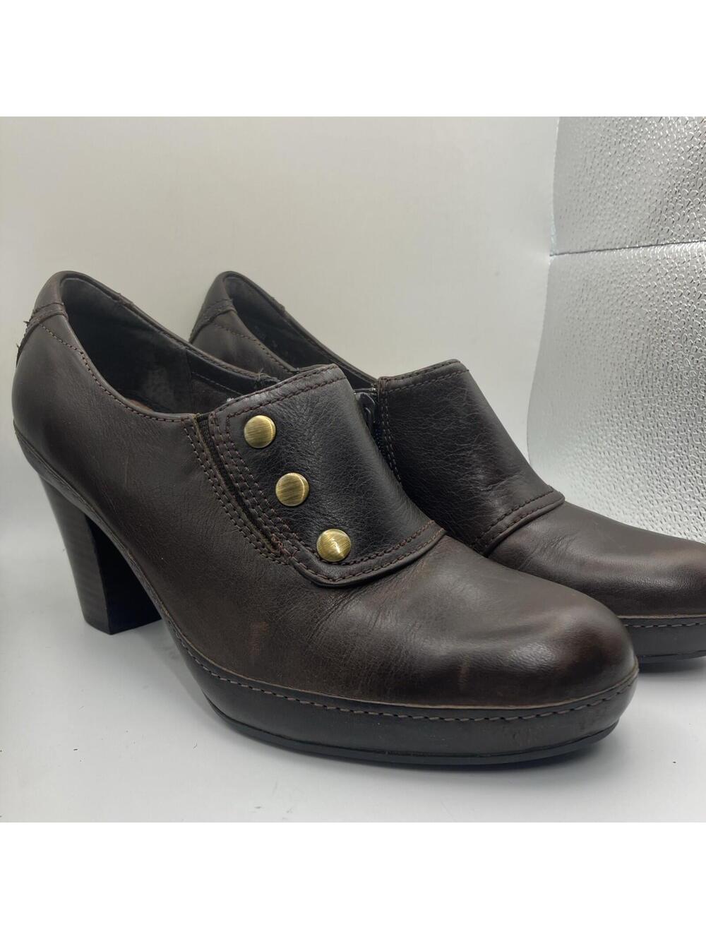 Clarks Artisan Vermont Terrace Boot Pump DK Brown Leather Block Heel Shootie- 7M